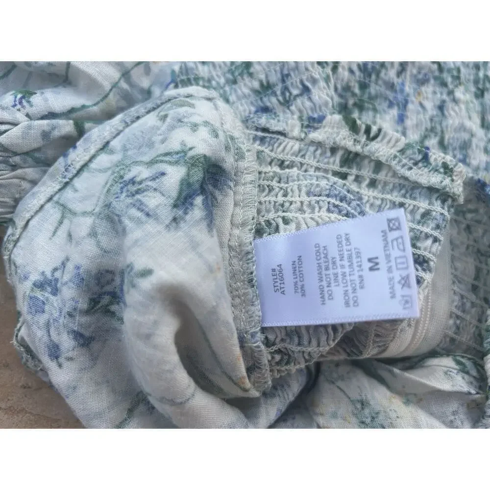 Surplice Top in Blue Floral ASTR THE LABEL M Revolve Cropped